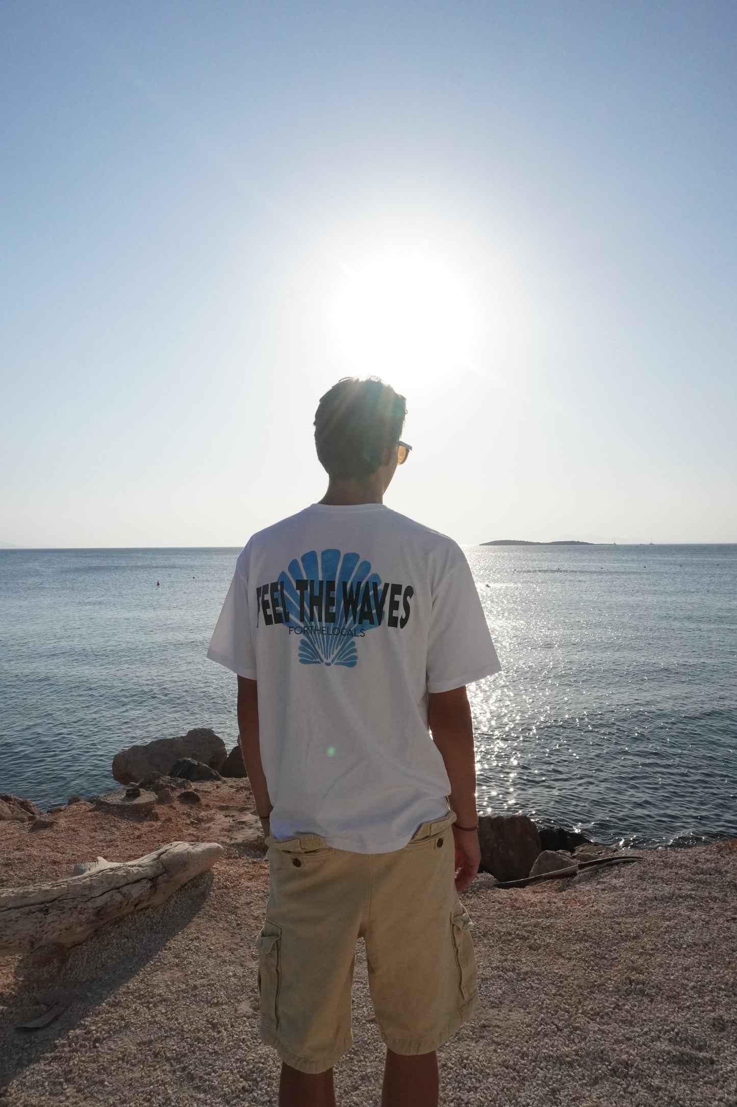 WAVES oversized tee (white)